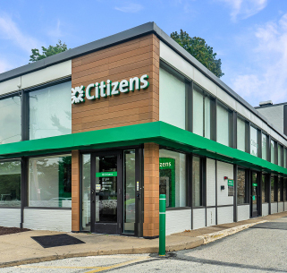 Citizens Bank storefront at Manoa Shopping Center